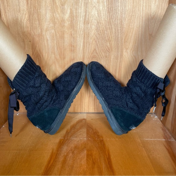 Womens 8 Ugg Isla Knit Boots Black SEF1091 - Picture 5 of 7